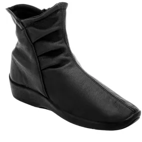 L19 in Black from Arcopedico