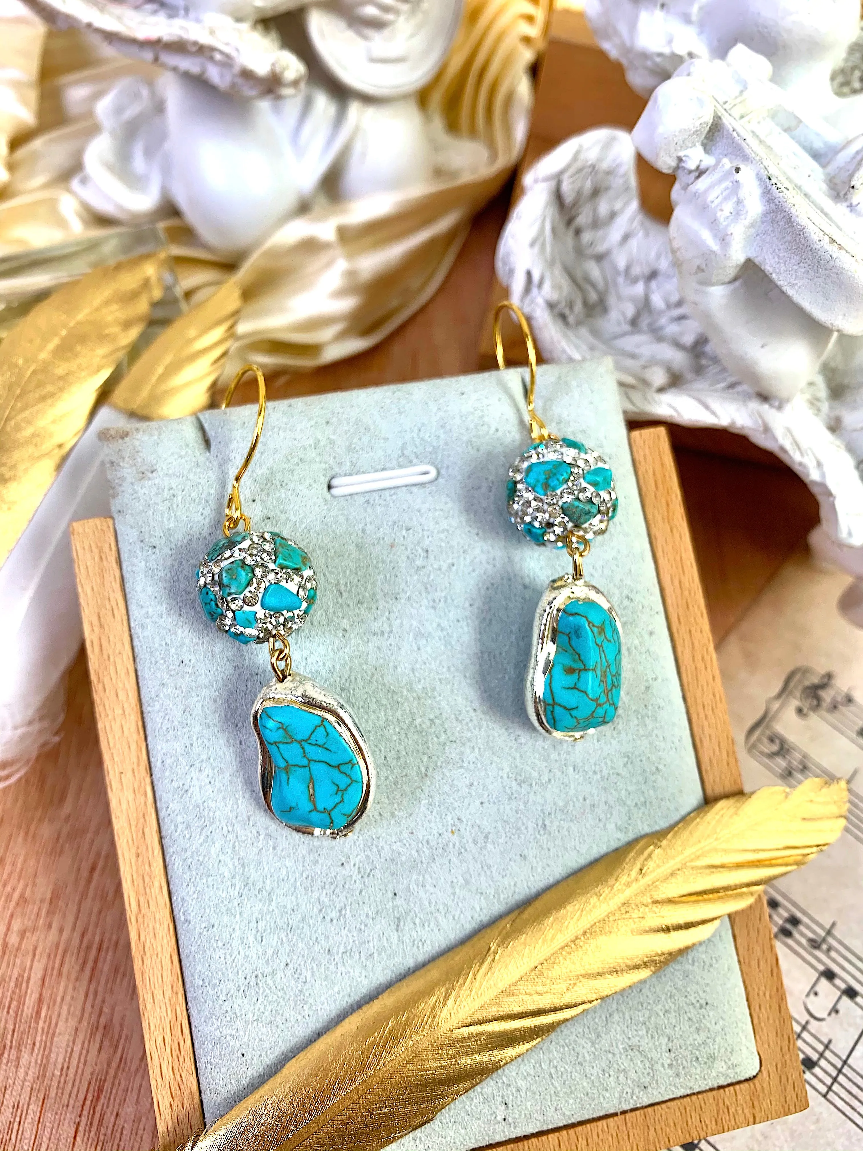 Turquoise Dangles Earrings EE010