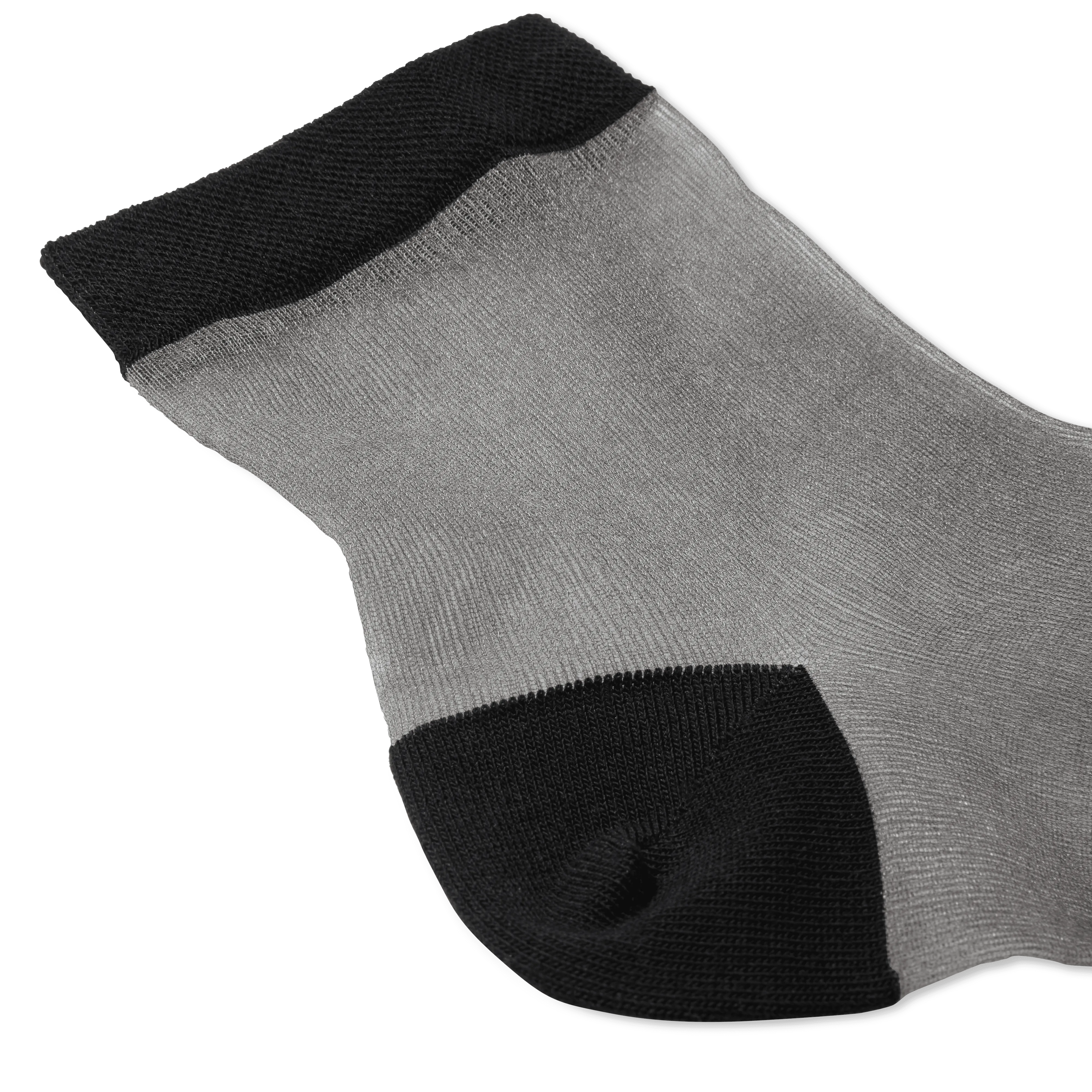 Women's Sheer Quarter Socks